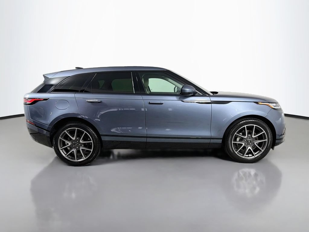 Used 2022 Land Rover Range Rover Velar S AWD/4WD image 4