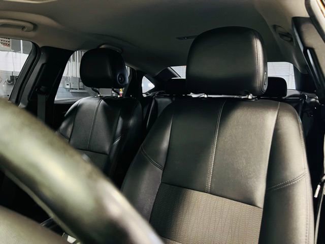 Used 2019 Chevrolet Impala LT w/ LT Convenience Package image 3