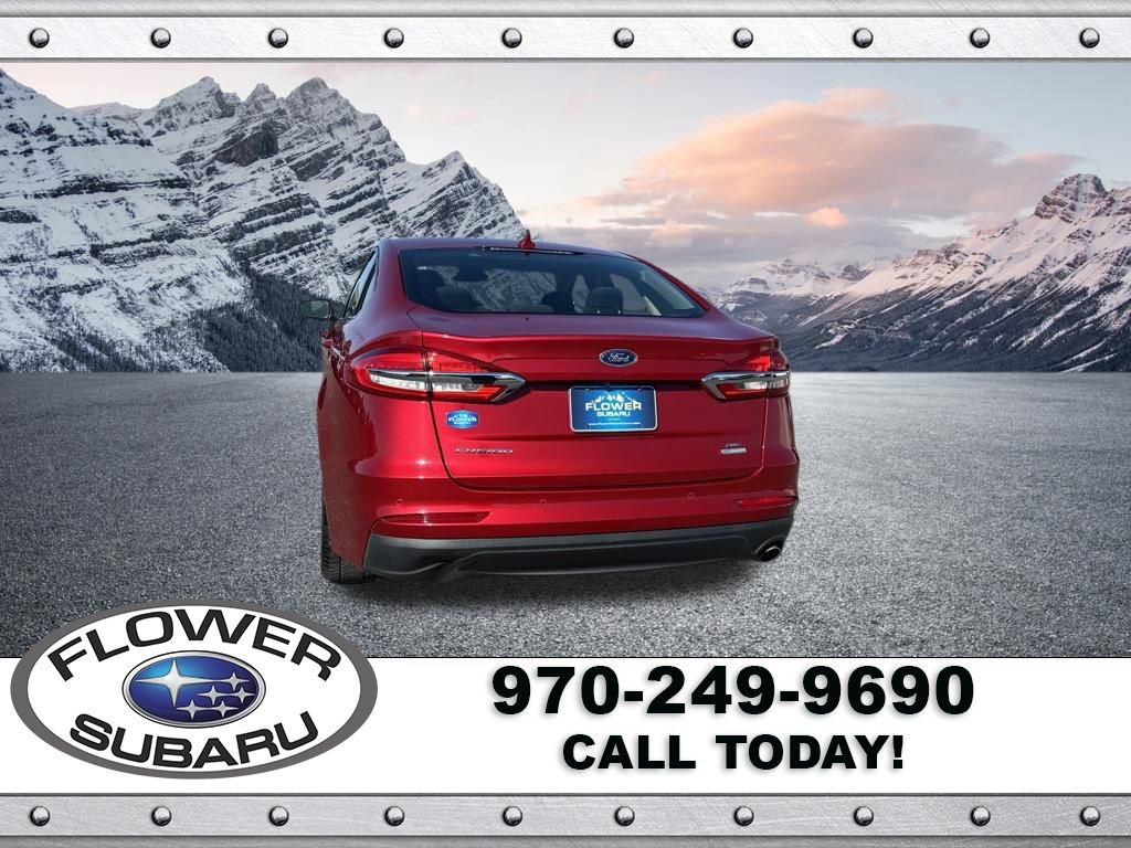 Used 2020 Ford Fusion SE FWD image 6