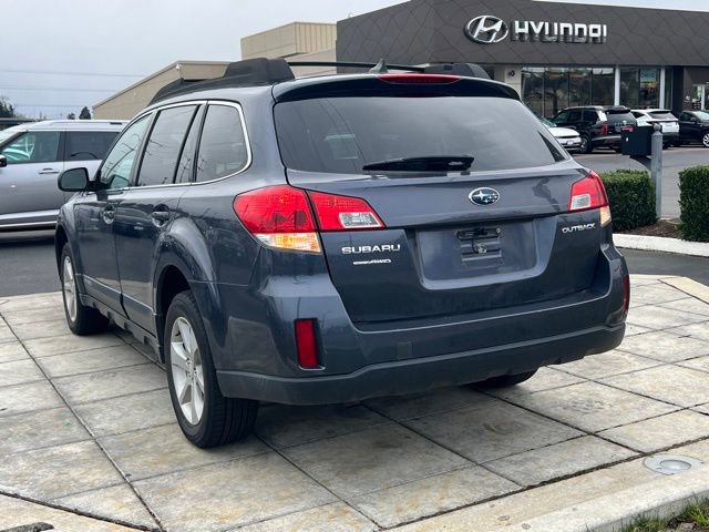 Used 2014 Subaru Outback 2.5i Premium image 7