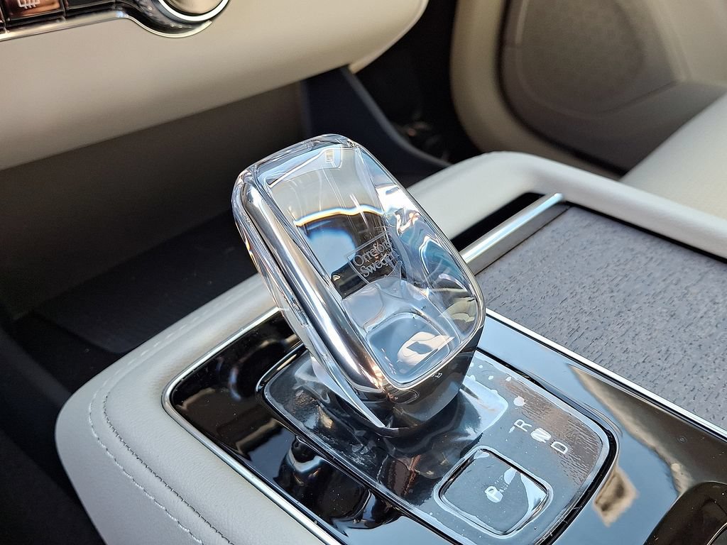 New 2026 Volvo XC90 B6 Ultra w/ Protection Package AWD/4WD image 21