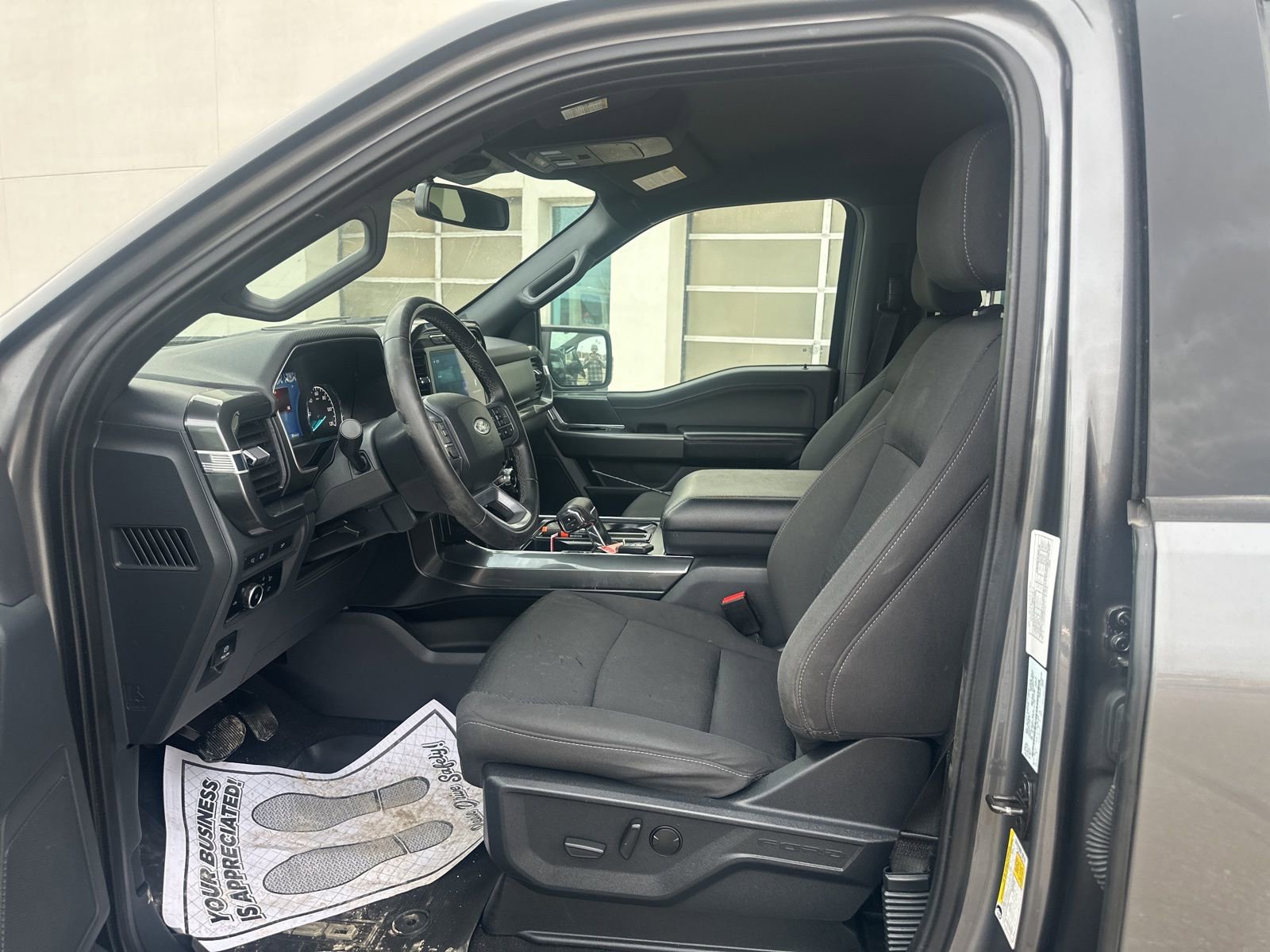 Used 2023 Ford F150 XLT w/ Equipment Group 302A High image 6