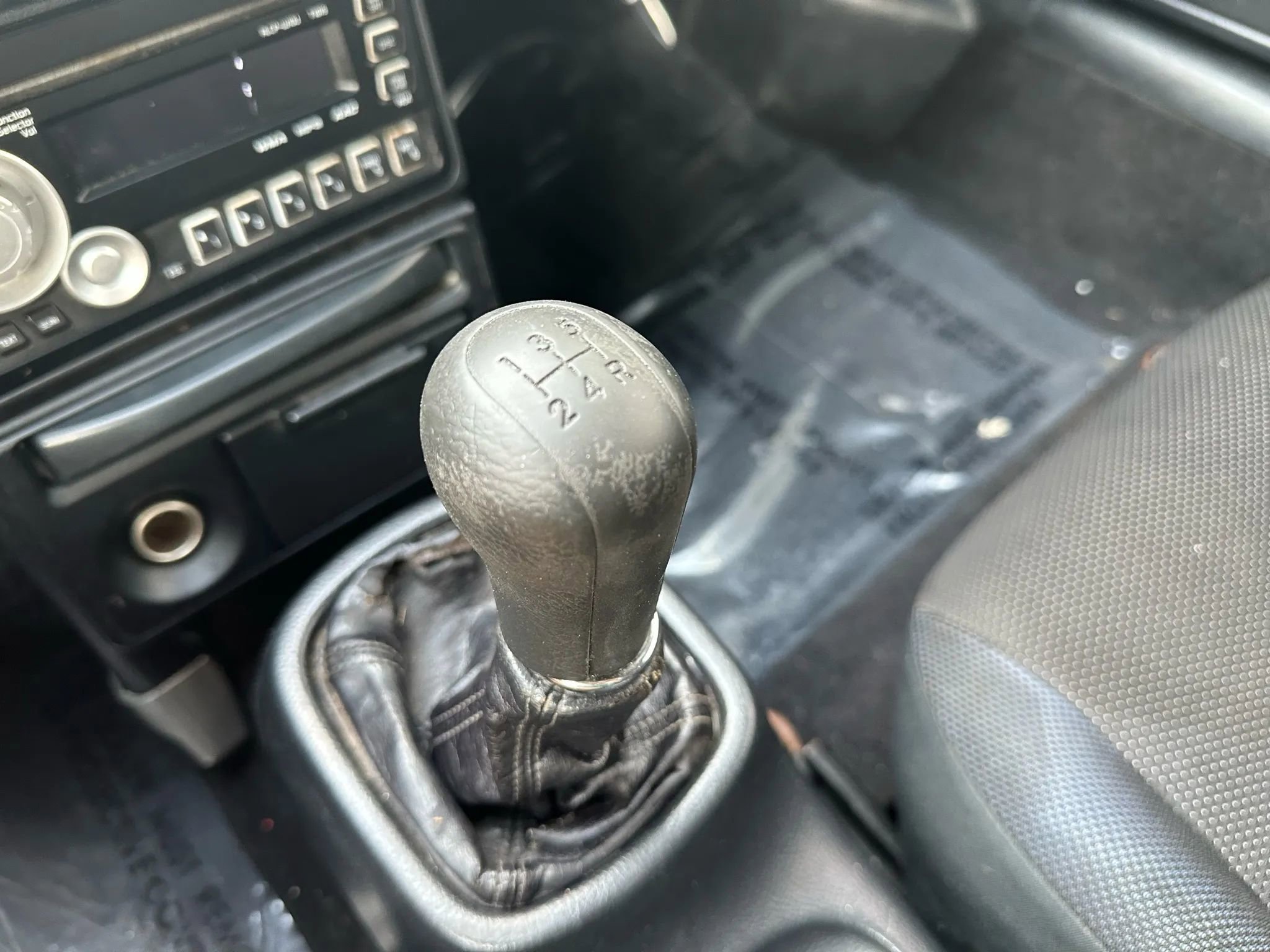 Used 2000 Toyota MR2 image 16