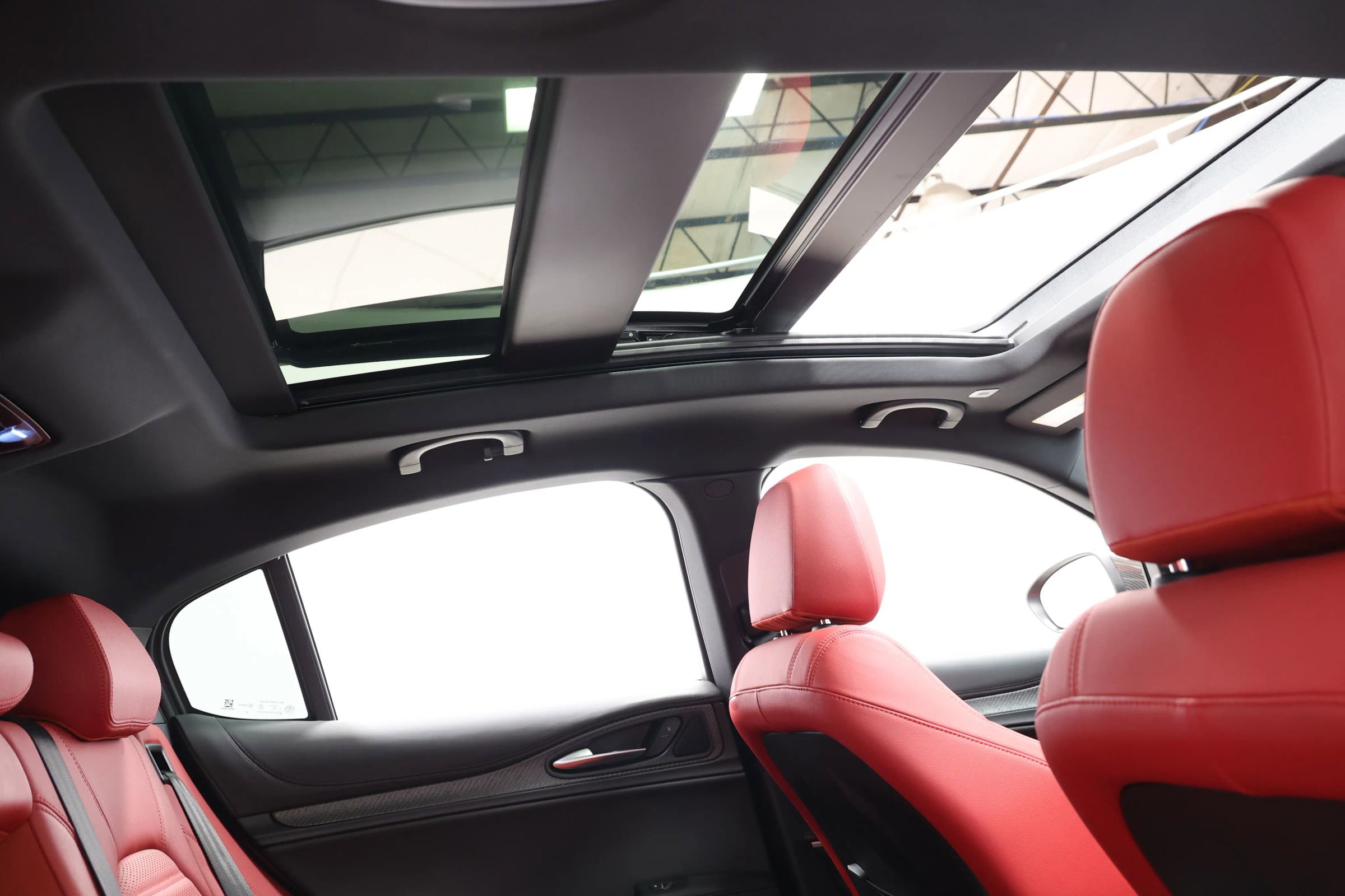 Used 2024 Alfa Romeo Stelvio Quadrifoglio image 74