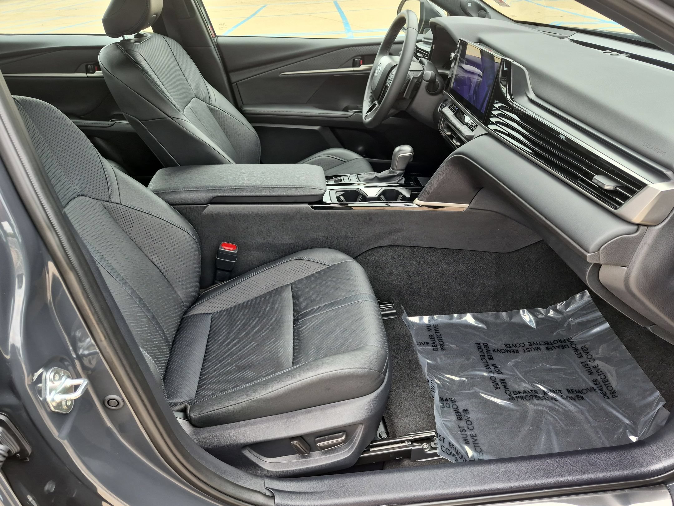 Used 2025 Toyota Camry XSE w/ Premium Plus Package AWD/4WD image 29