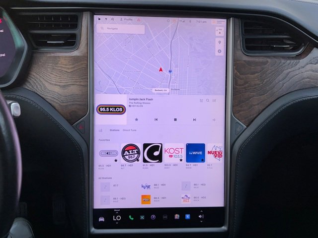 Used 2020 Tesla Model X Long Range image 43
