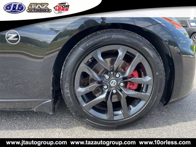 Used 2019 Nissan 370Z Coupe RWD image 9