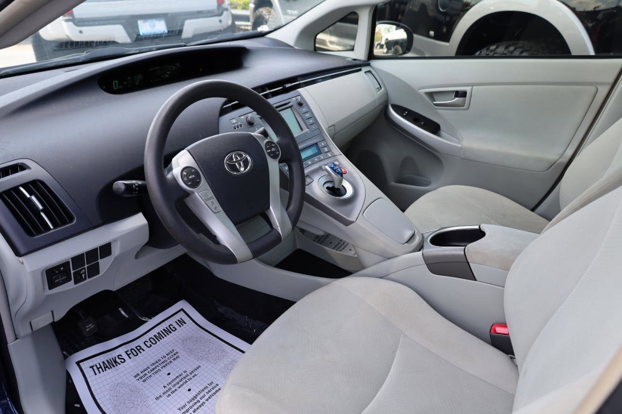 Used 2012 Toyota Prius Three FWD image 7