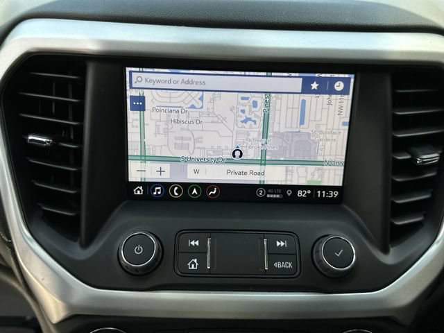 Certified 2023 GMC Acadia SLT FWD image 26