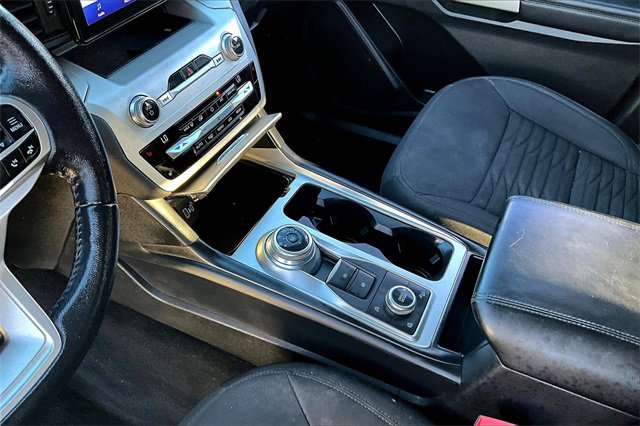 Used 2020 Ford Explorer XLT w/ Comfort Package image 15