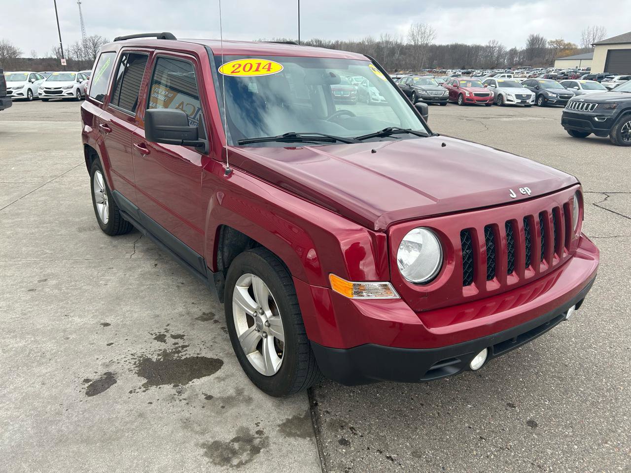 Used 2014 Jeep Patriot Latitude image 3