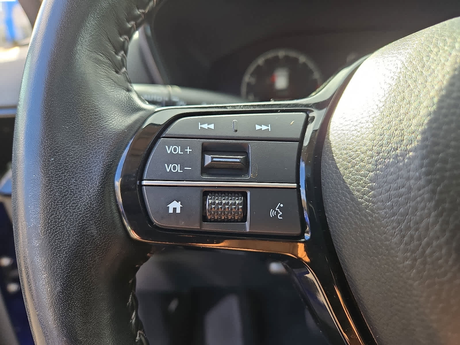 Certified 2025 Honda CR-V EX-L image 23