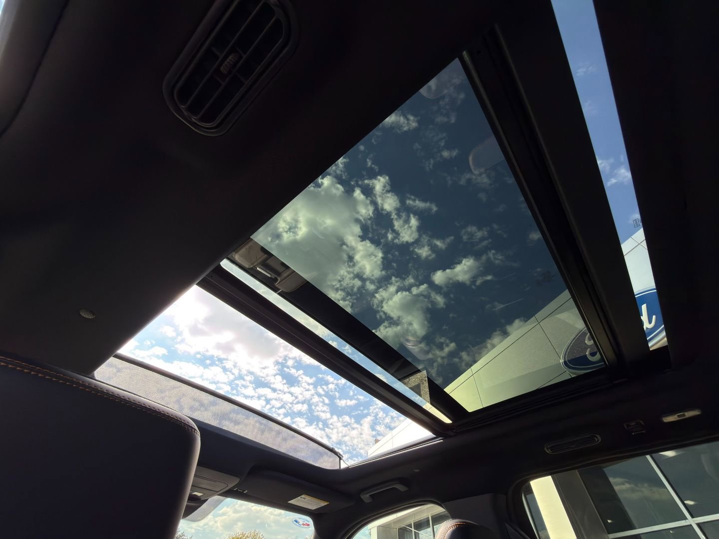 New 2025 Ford Expedition Tremor image 24