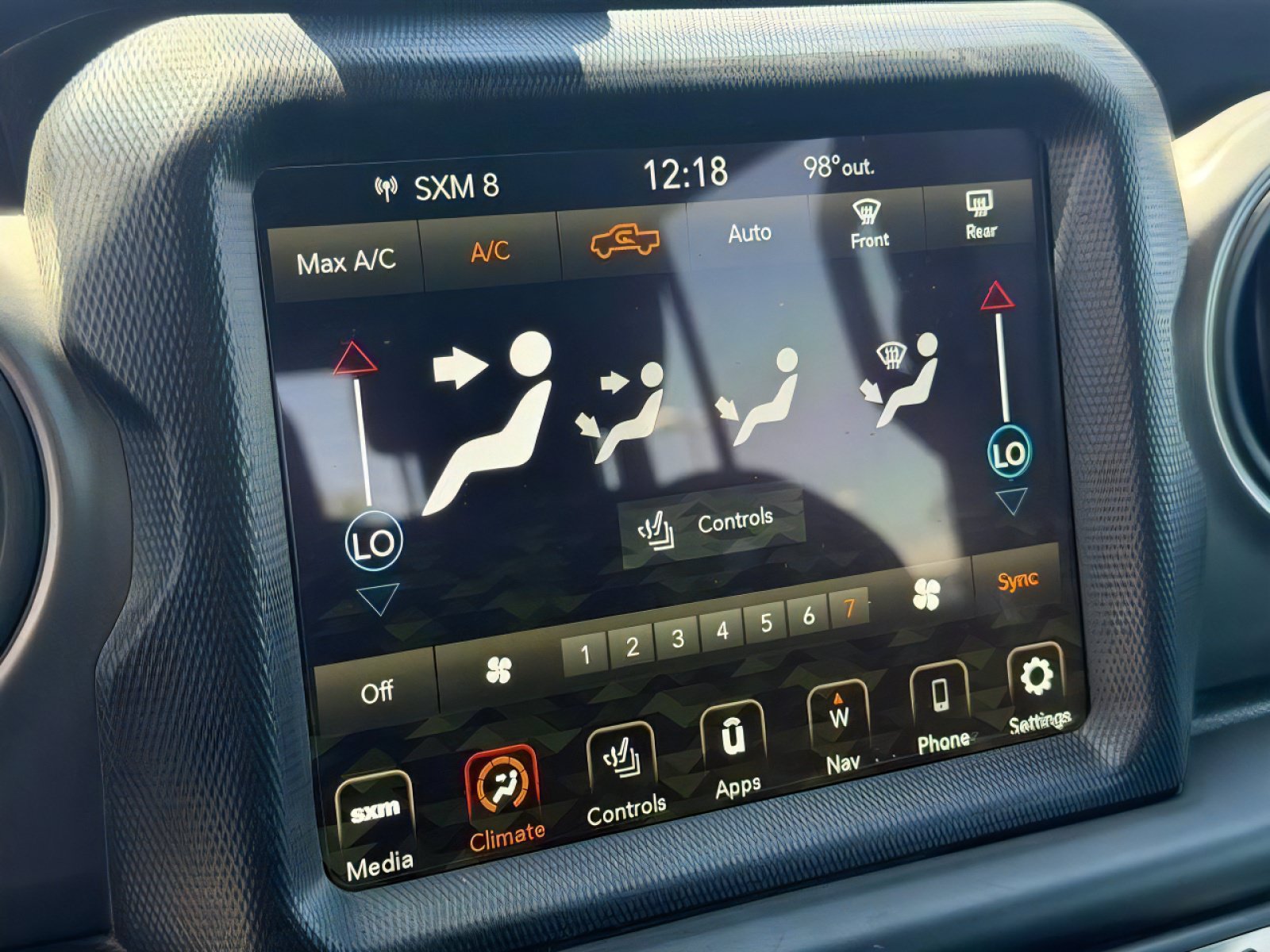 Used 2021 Jeep Gladiator Sport AWD/4WD image 24