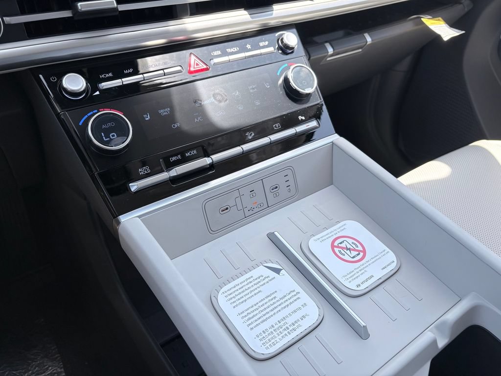 New 2026 Hyundai Santa Fe SEL FWD image 10