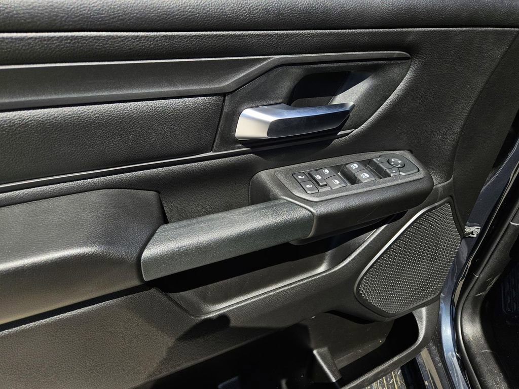 New 2026 RAM 1500 Express image 16