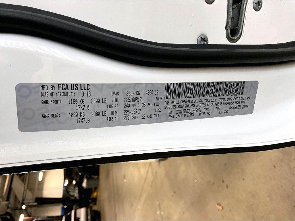 Used 2018 Jeep Compass Latitude w/ Popular Equipment Group AWD/4WD image 37