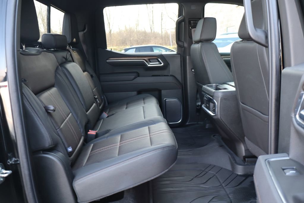 Used 2025 Chevrolet Silverado 1500 High Country w/ High Country Premium Package image 50