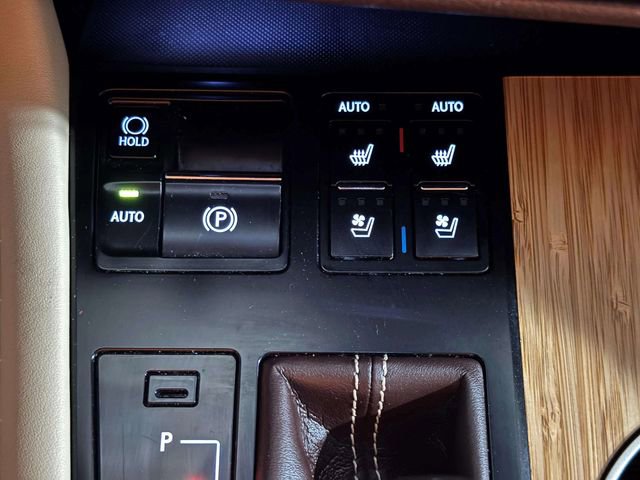 Used 2018 Lexus RX 450hL AWD image 20