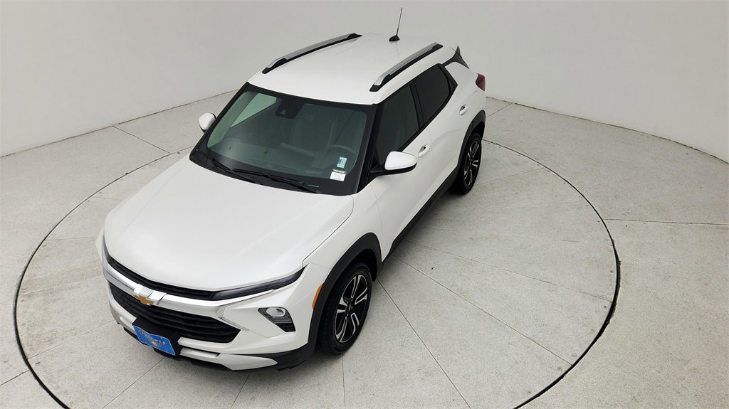 Certified 2024 Chevrolet TrailBlazer LT w/ Driver Confidence Package image 35