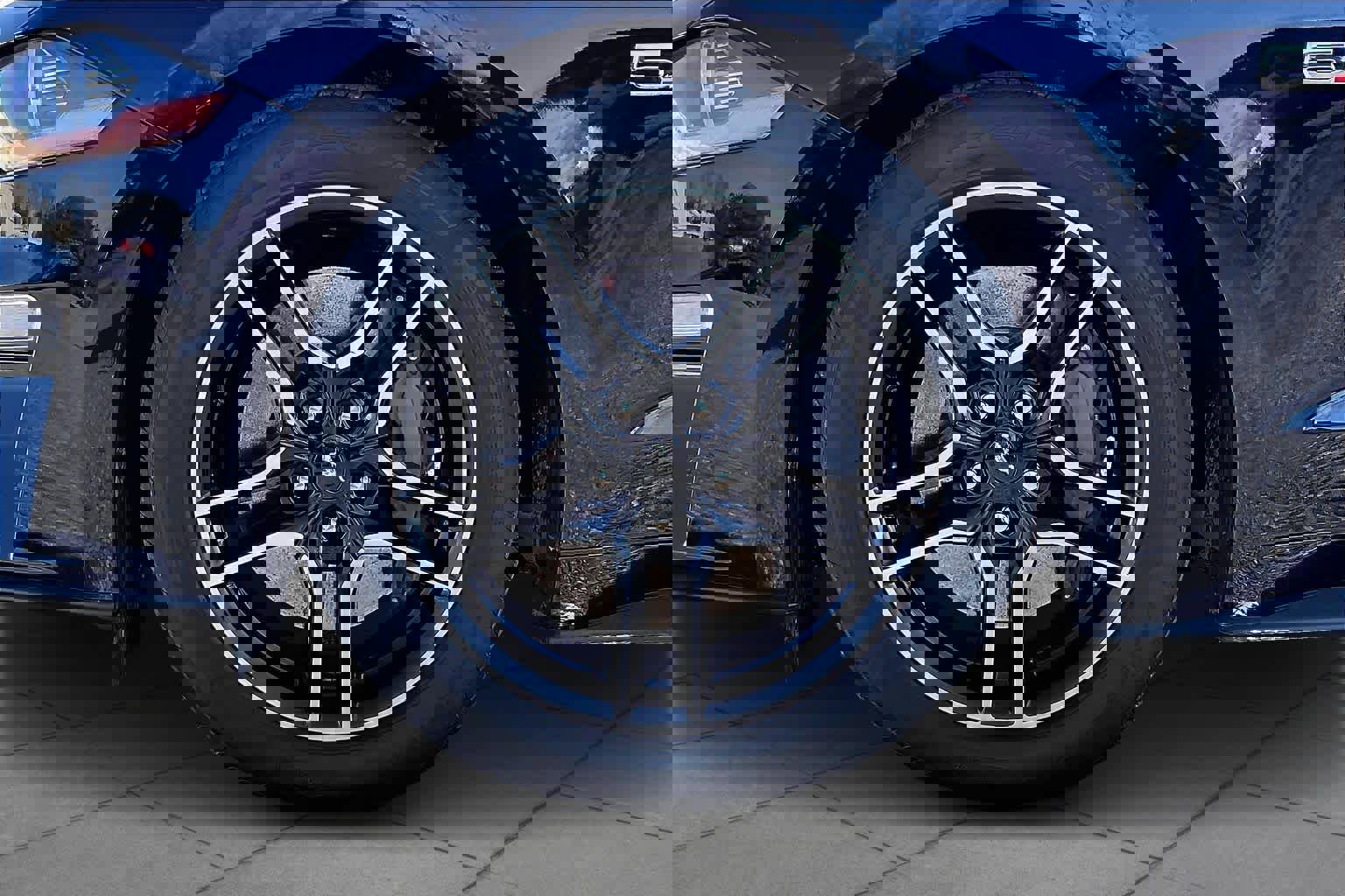 Used 2021 Ford Mustang GT Premium w/ Ford Safe & Smart Package image 11