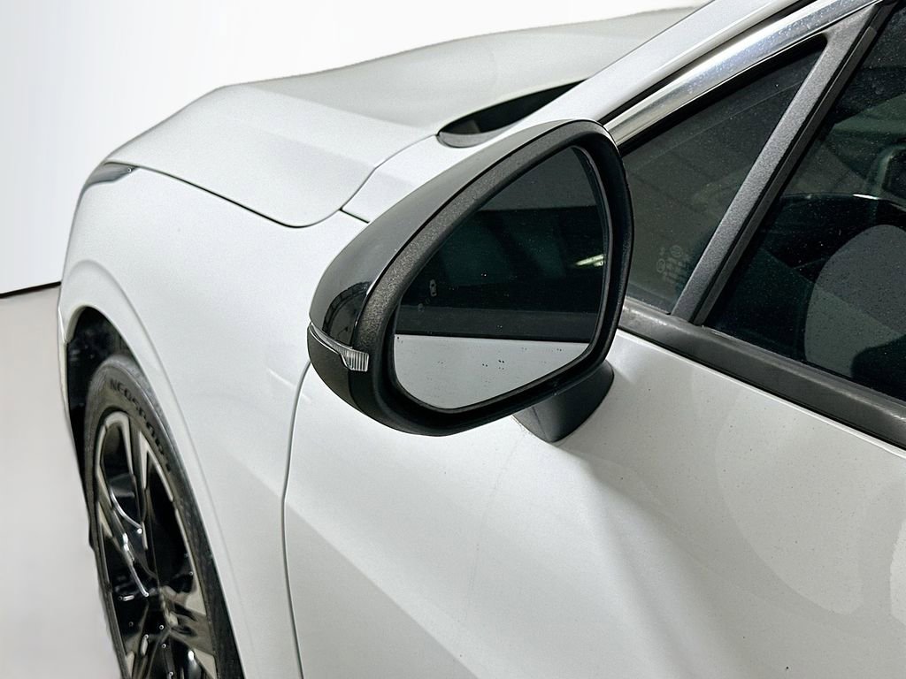 Used 2021 Kia K5 GT-Line image 32