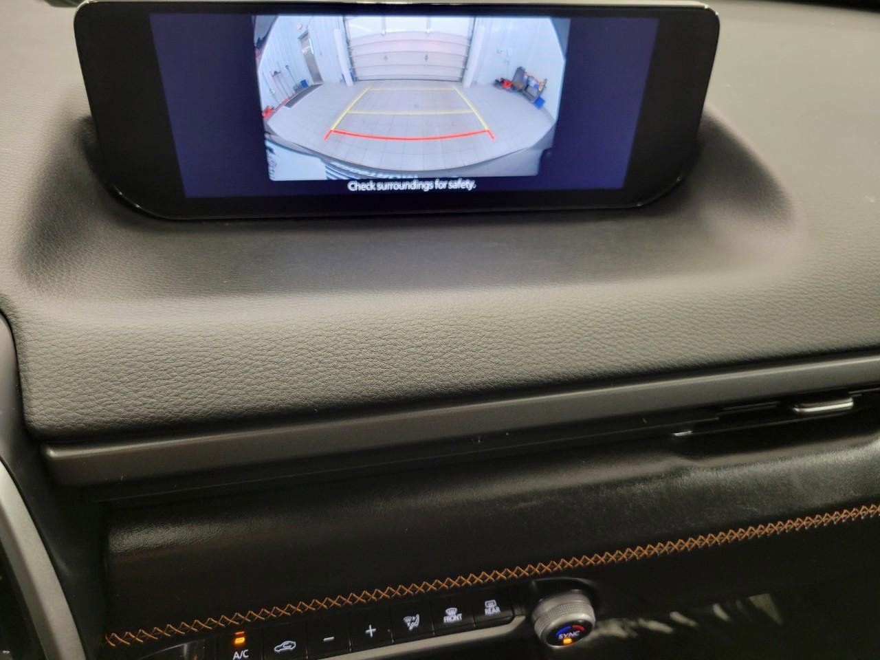 Used 2025 MAZDA CX-50 AWD 2.5 Hybrid w/ Premium Pkg image 14