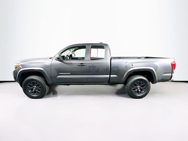 Certified 2022 Toyota Tacoma SR5 image 7