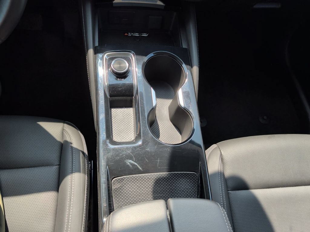 Used 2024 Buick Envision Preferred AWD/4WD image 25