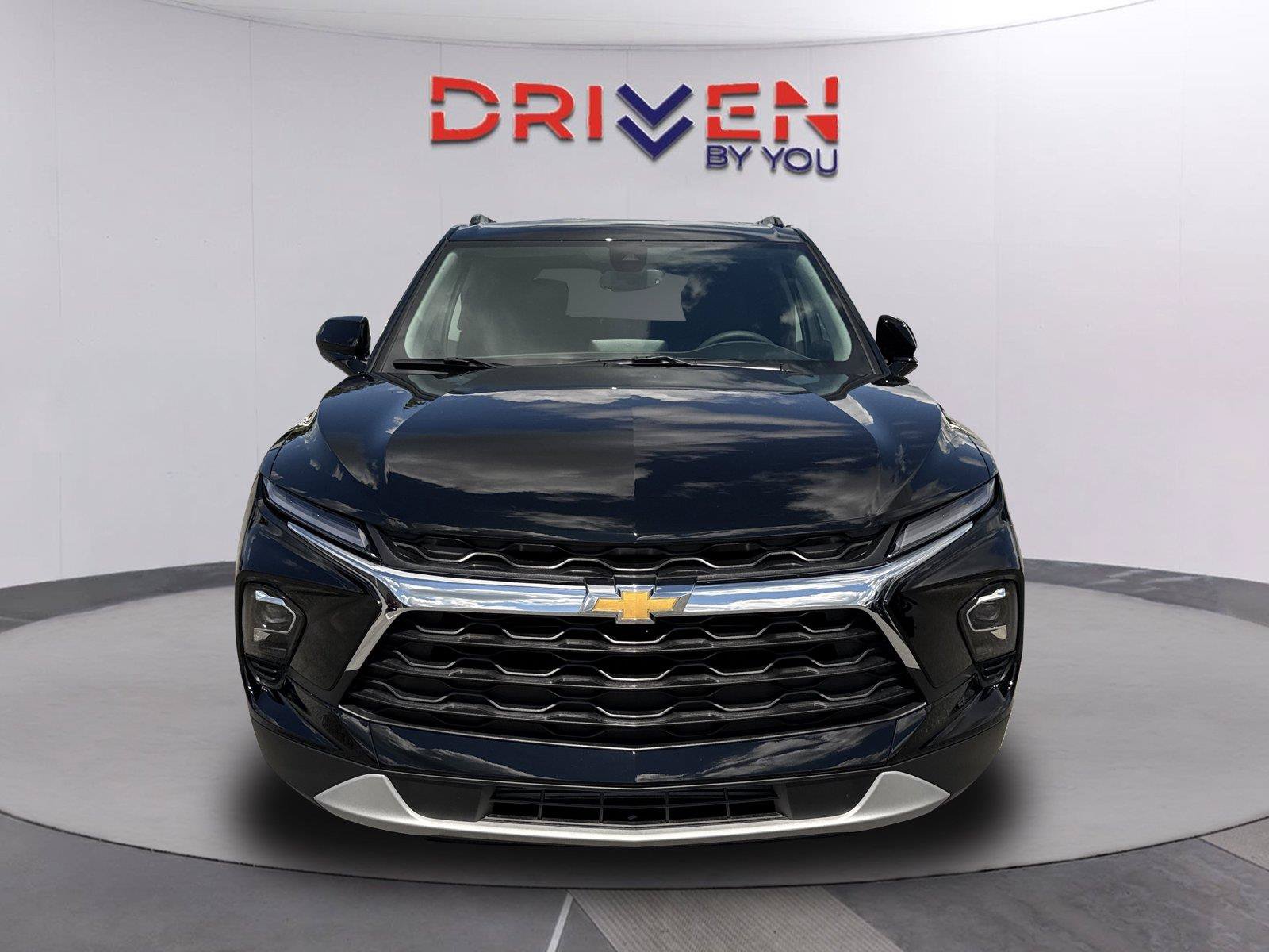 New 2026 Chevrolet Blazer LT w/ Convenience Package FWD image 9