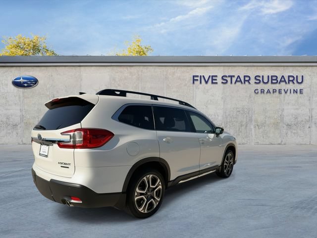 Used 2025 Subaru Ascent Limited AWD/4WD image 8