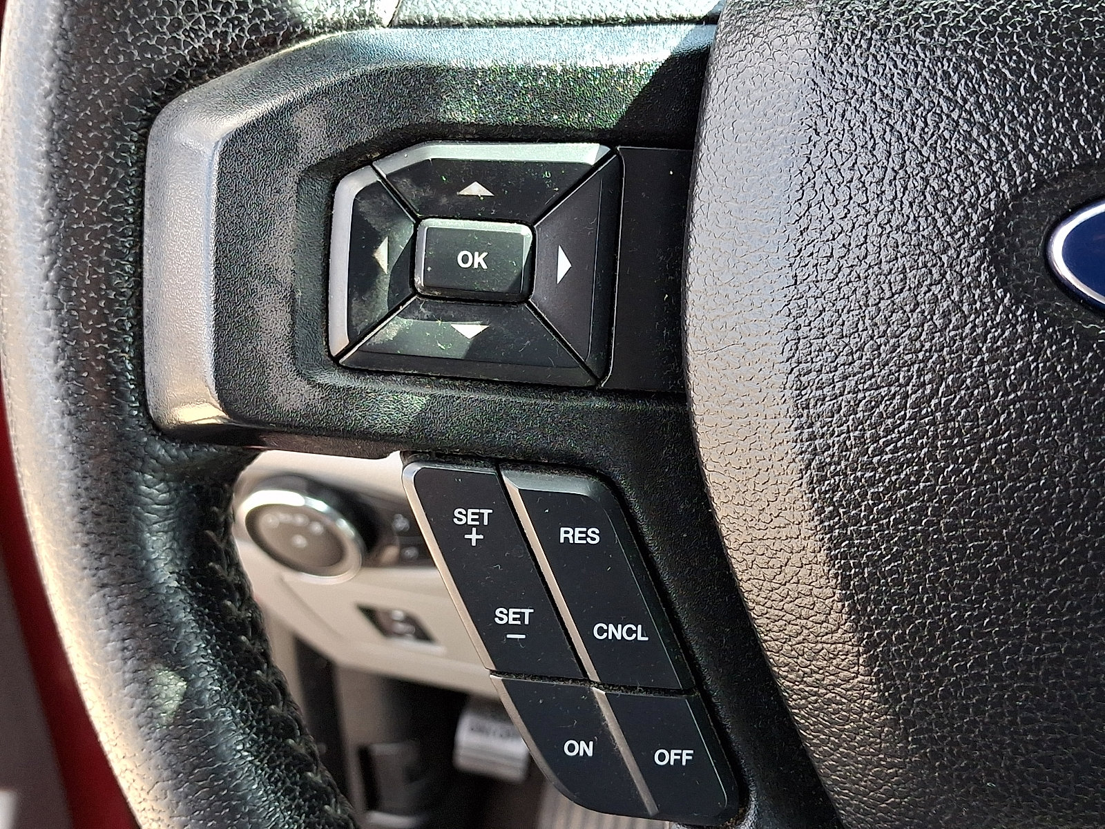 Used 2016 Ford F150 XLT w/ Equipment Group 302A Luxury image 22