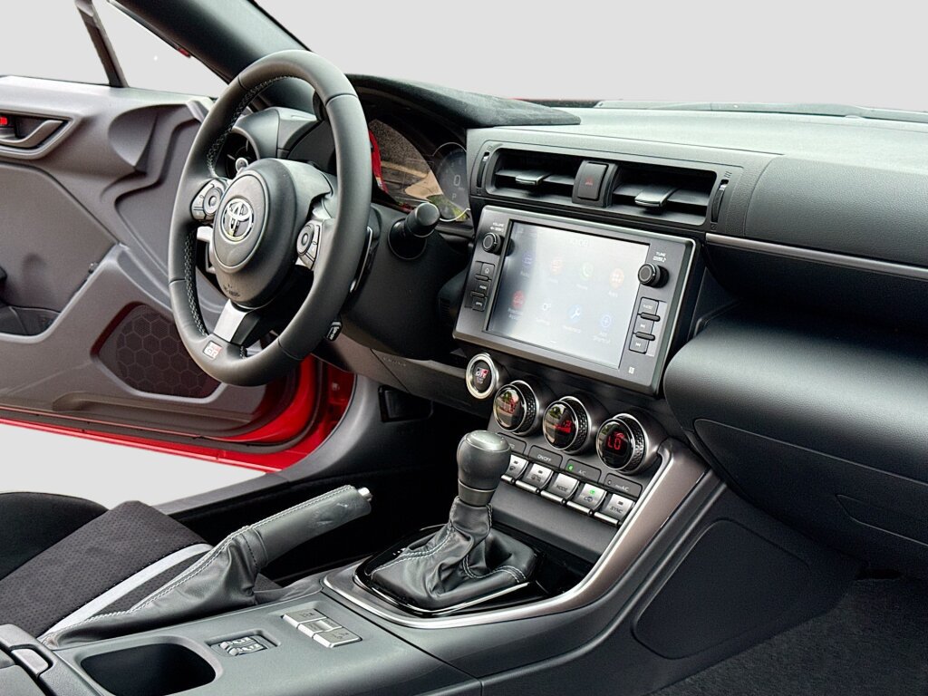 New 2026 Toyota GR86 Premium RWD image 5