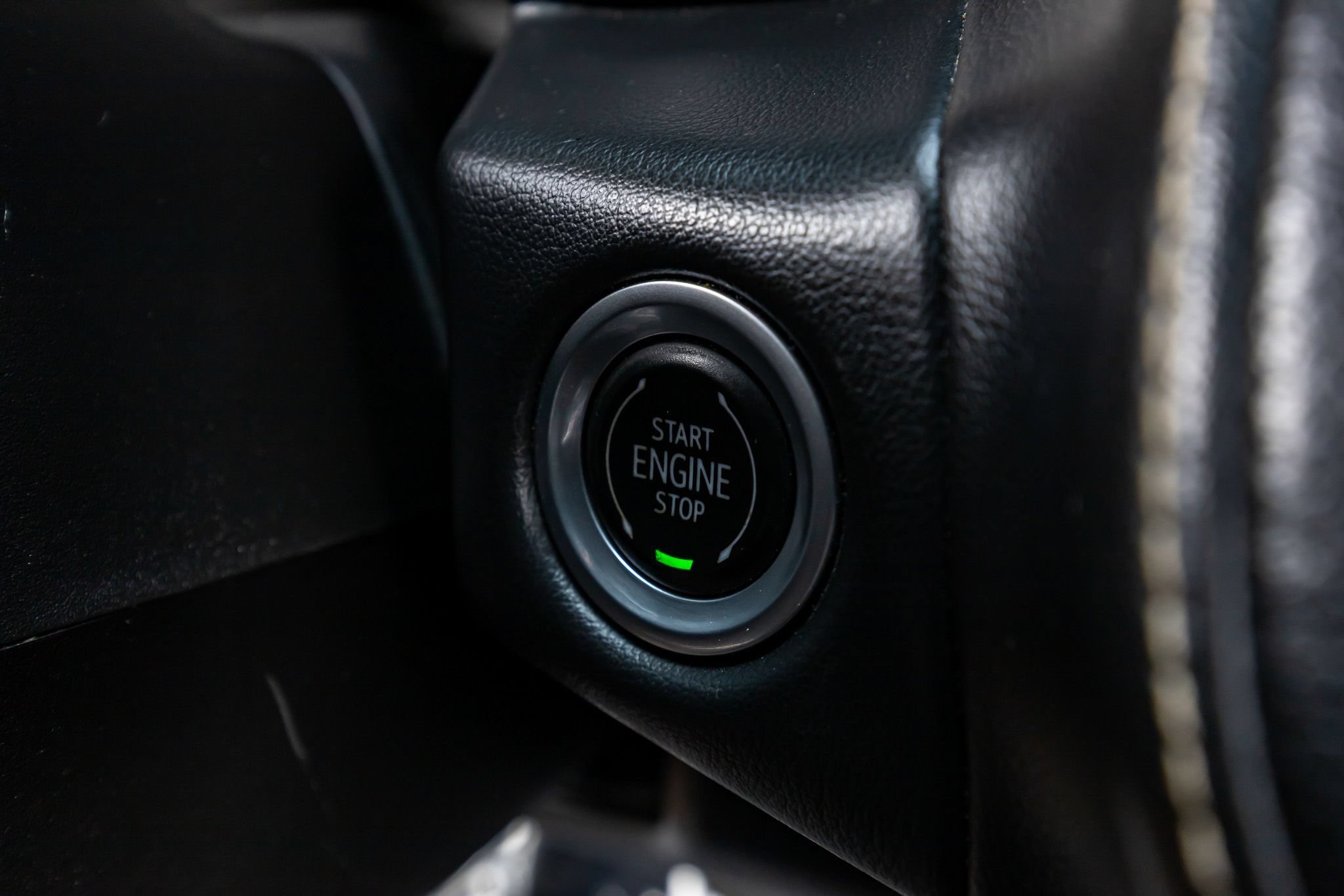 Used 2021 GMC Yukon XL SLT w/ SLT Luxury Package RWD image 19