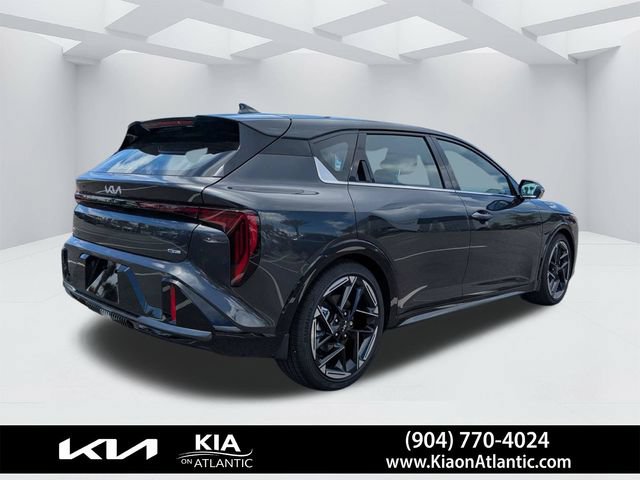 New 2026 Kia K4 GT-Line Turbo w/ GT-Line Premium Package FWD image 3