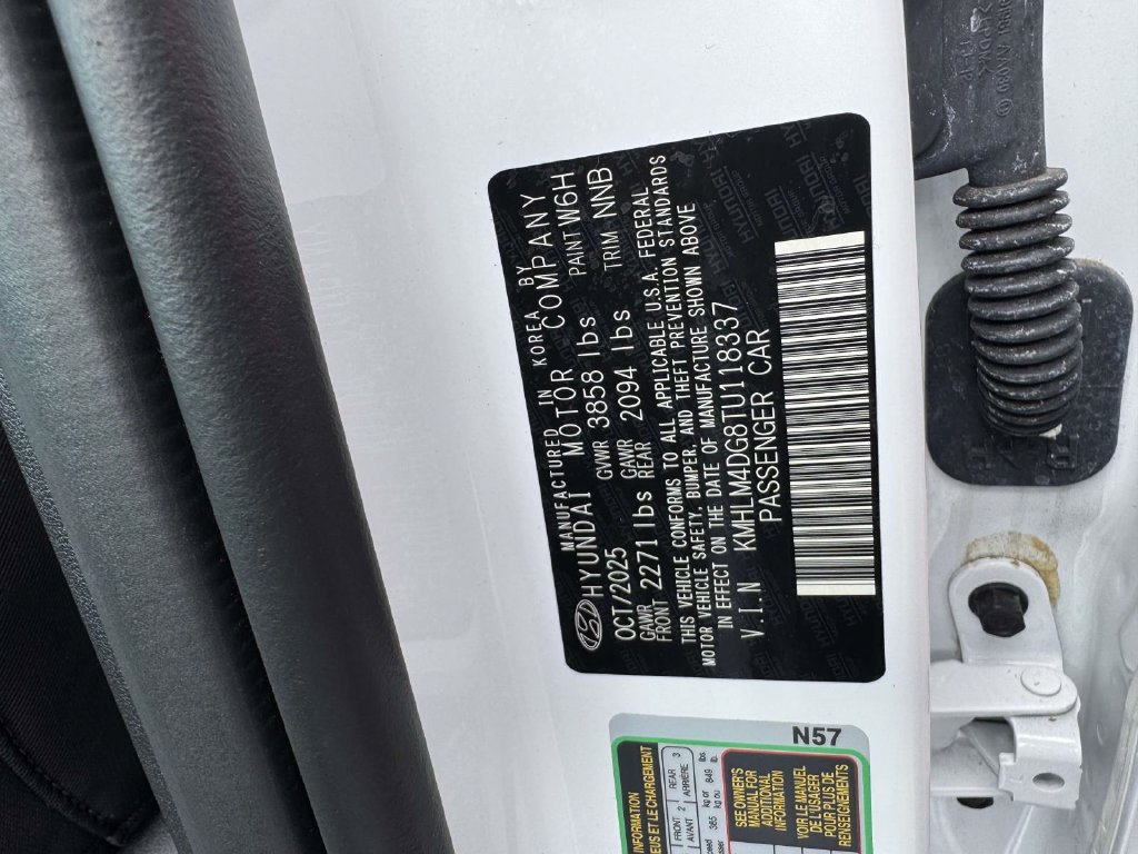 Used 2026 Hyundai Elantra Sport FWD image 31