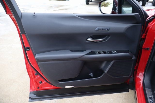 Used 2024 Lexus UX 250h F Sport image 8