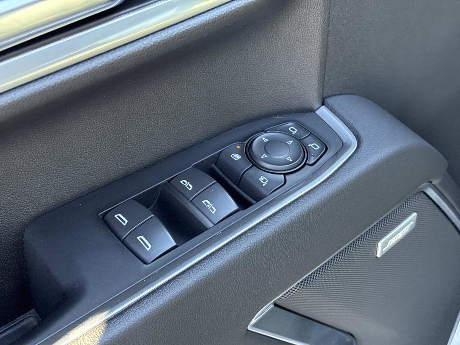 Certified 2022 GMC Sierra 1500 SLT w/ SLT Premium Package image 15