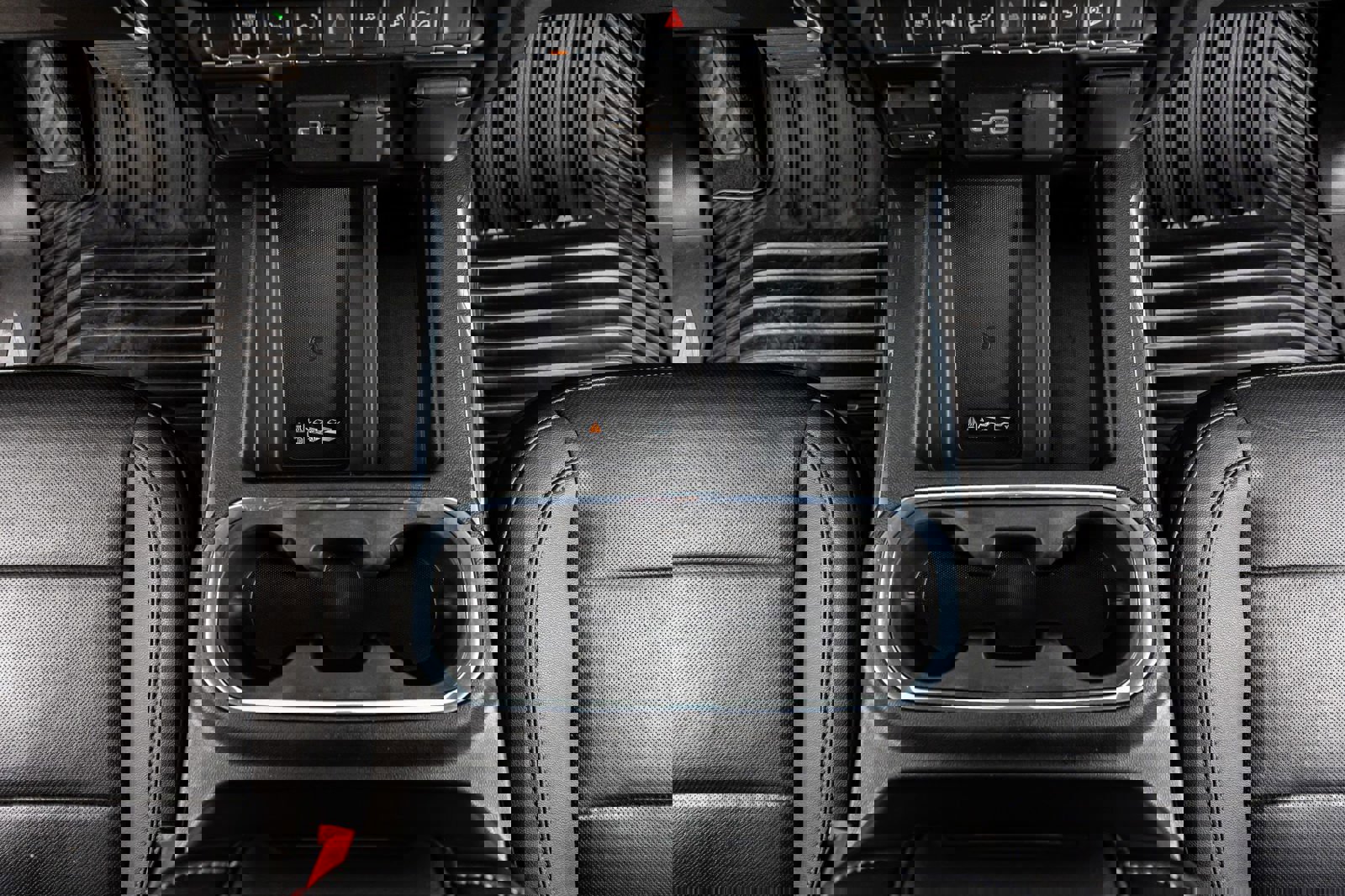 Used 2021 Chevrolet Silverado 2500 LTZ w/ LTZ Plus Package image 27