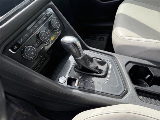 Used 2018 Volkswagen Tiguan SE FWD image 20