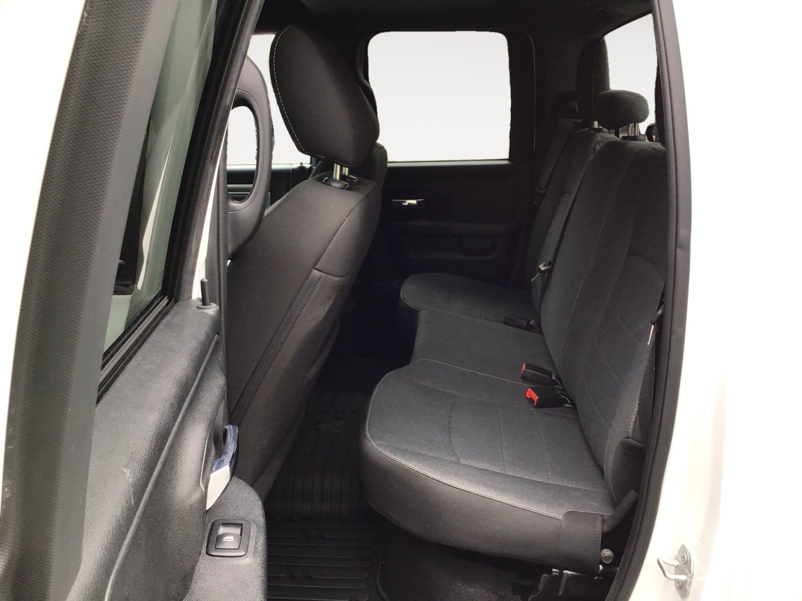 Certified 2024 RAM 1500 Classic Warlock RWD image 21
