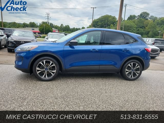 Used 2022 Ford Escape SE w/ SE Sport Appearance Package FWD image 2