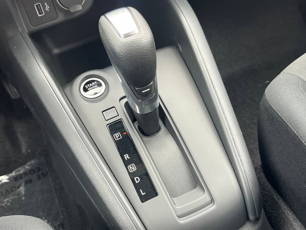 New 2025 Nissan Kicks Play S image 27