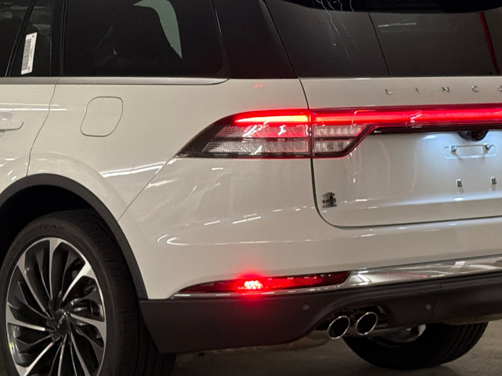 New 2027 Lincoln Aviator Reserve AWD/4WD image 7
