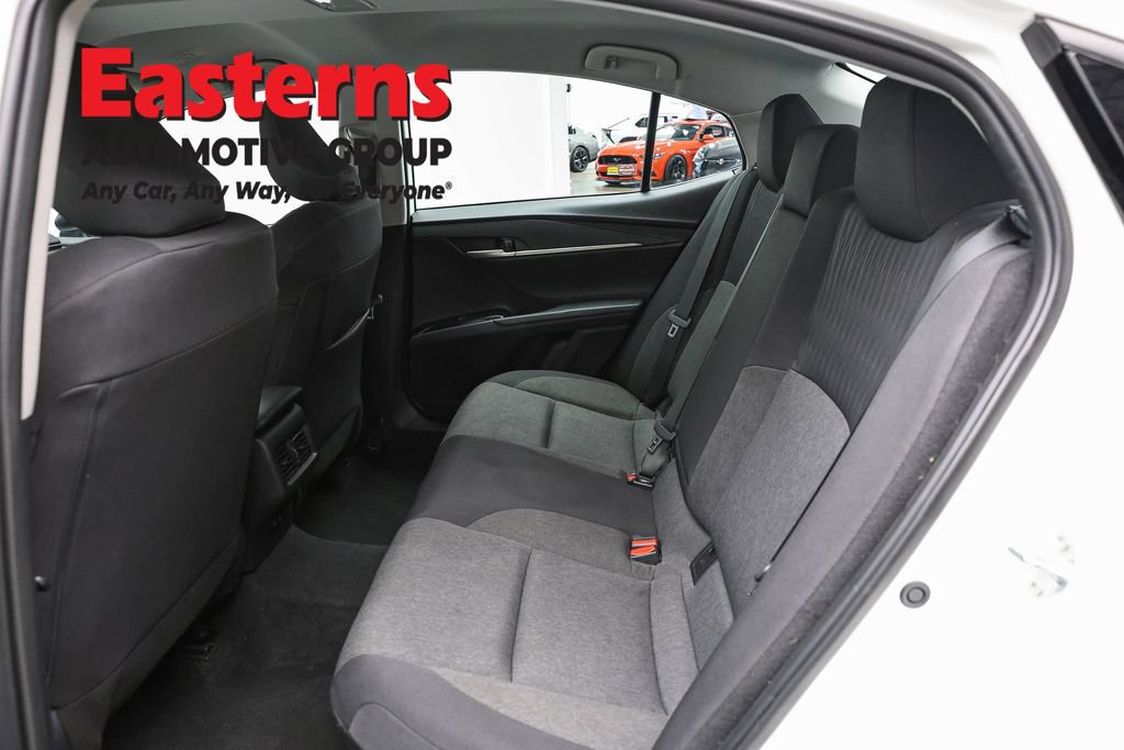 Used 2025 Toyota Camry LE FWD image 21