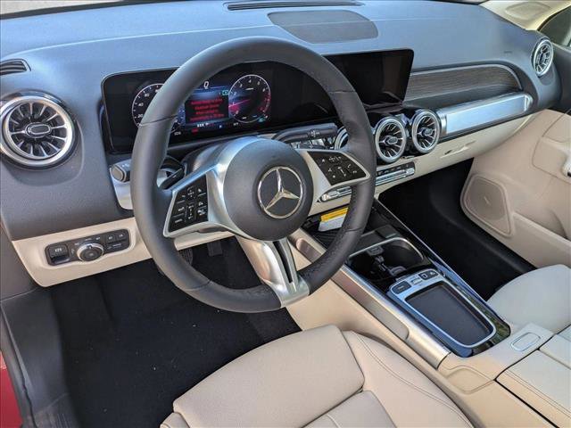 New 2026 Mercedes-Benz GLB 250 video 3