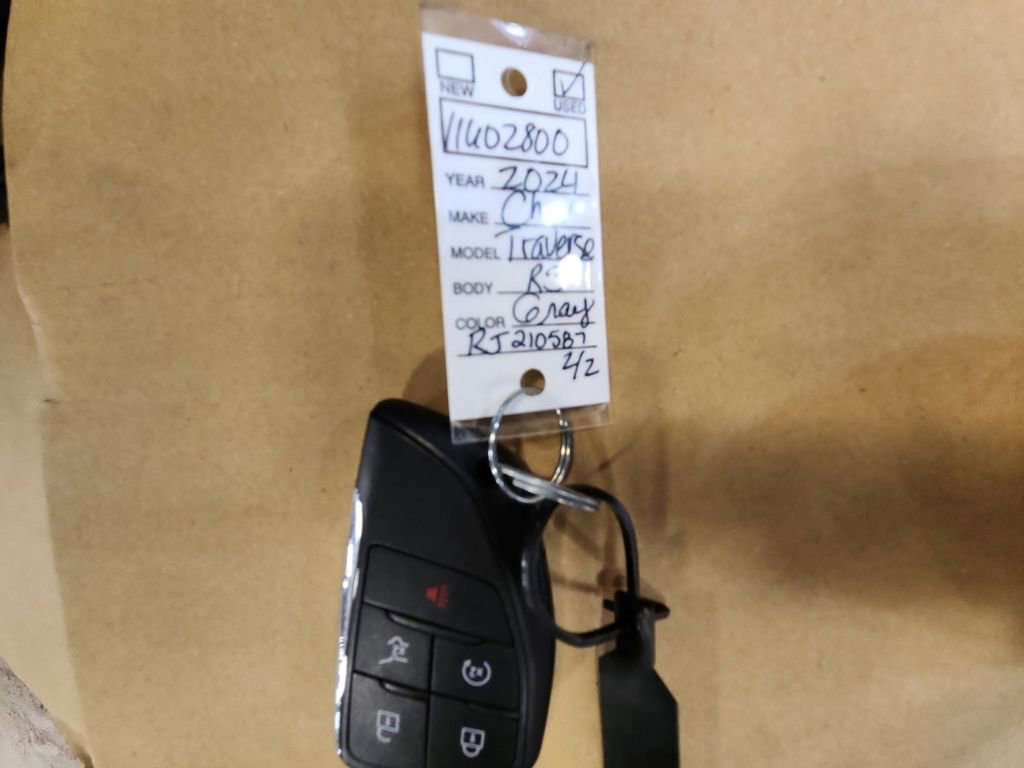 Certified 2024 Chevrolet Traverse RS w/ LPO, Floor Liner Package image 32