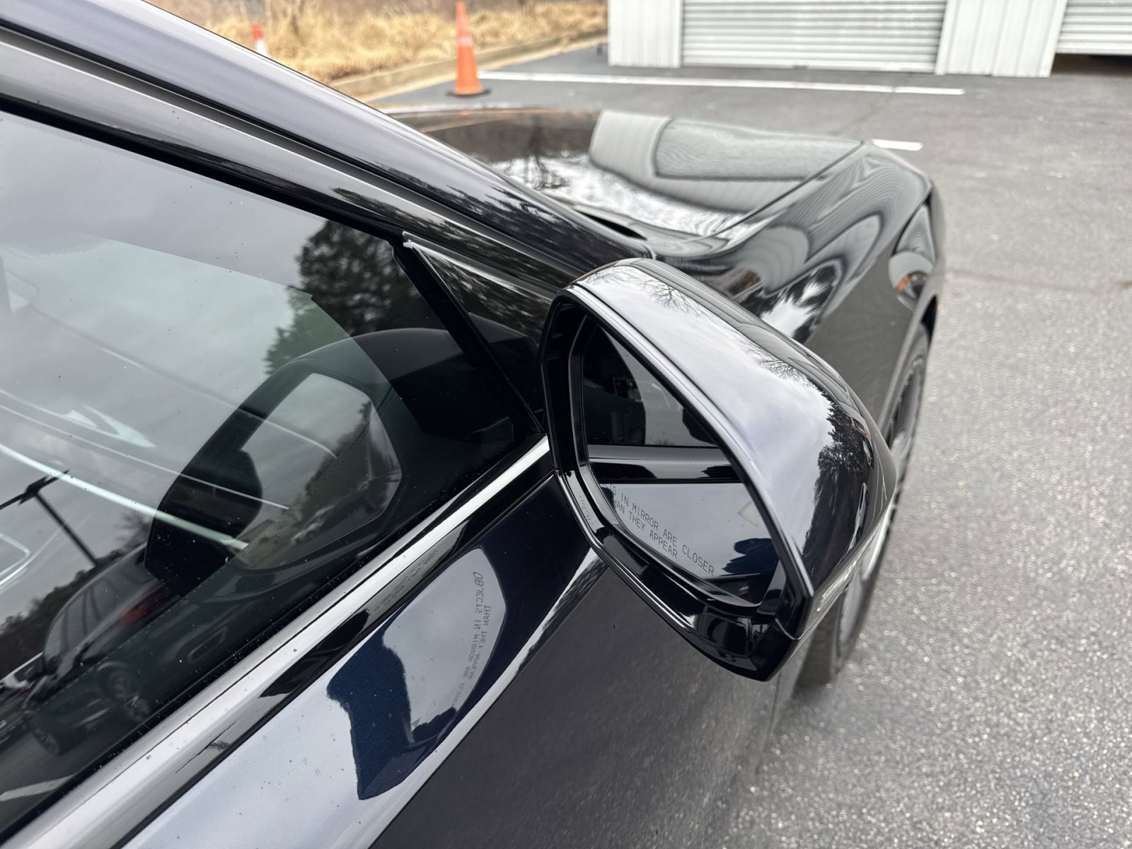 Used 2023 BMW 760i xDrive image 36