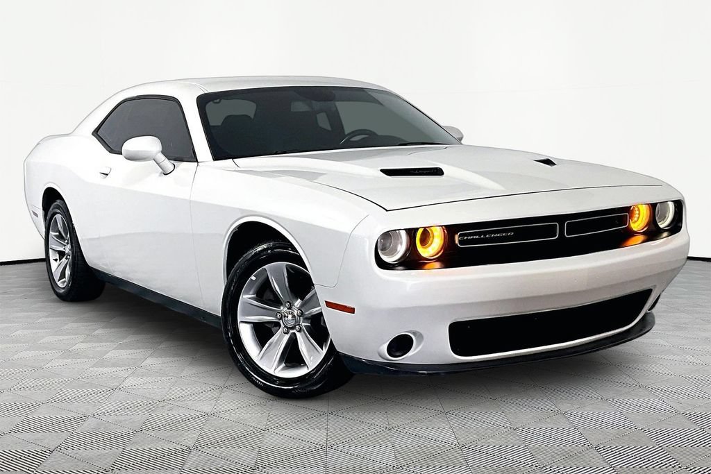 Used 2019 Dodge Challenger SXT