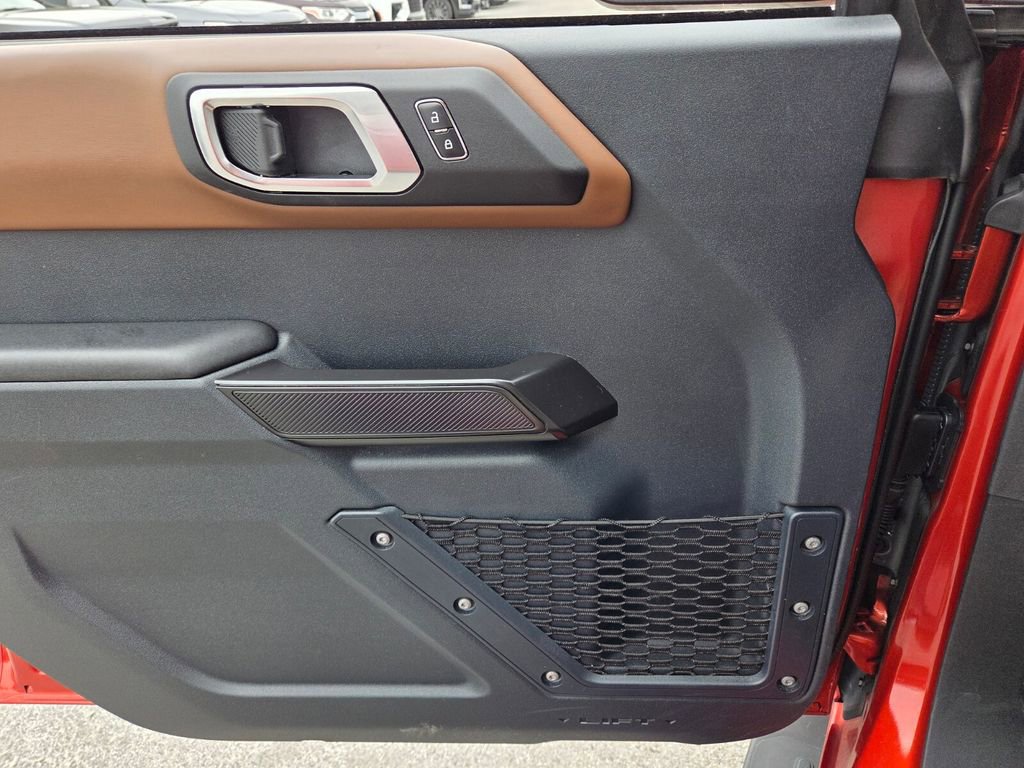 Used 2024 Ford Bronco Outer Banks image 22